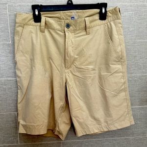 Southern Tide khaki shorts size 33